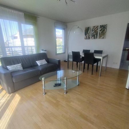 Bord De Seine Apartment Carrières-sous-Poissy Екстериор снимка