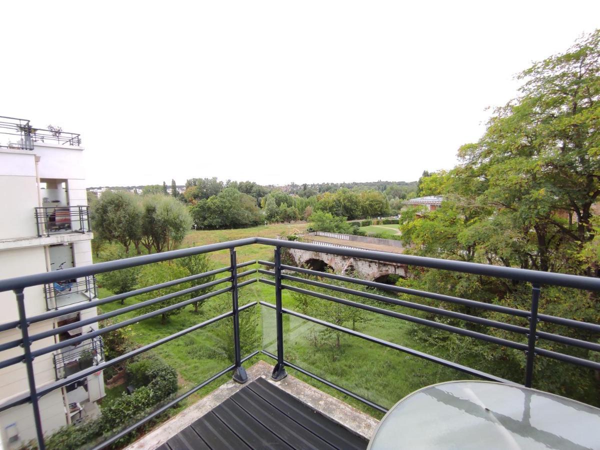 Bord De Seine Apartment Carrières-sous-Poissy Екстериор снимка