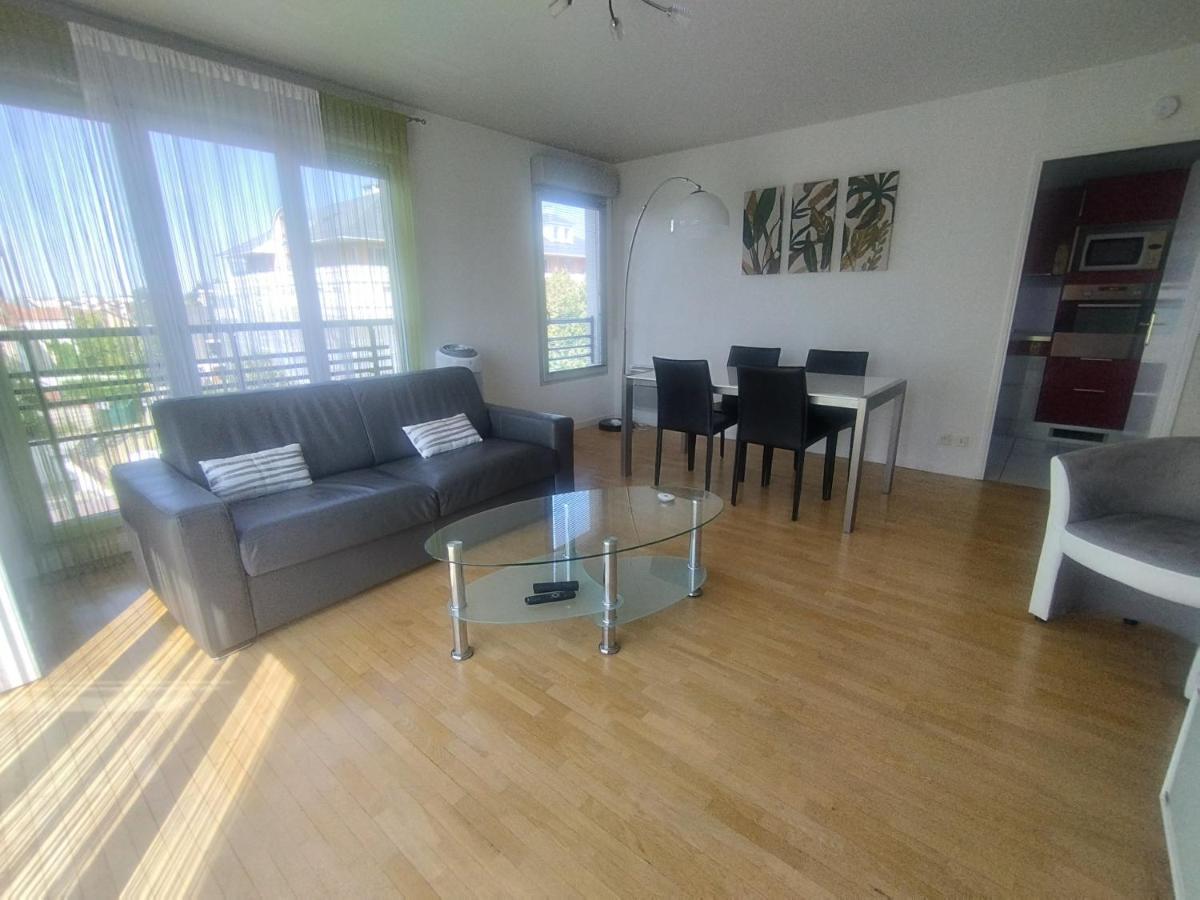 Bord De Seine Apartment Carrières-sous-Poissy Екстериор снимка